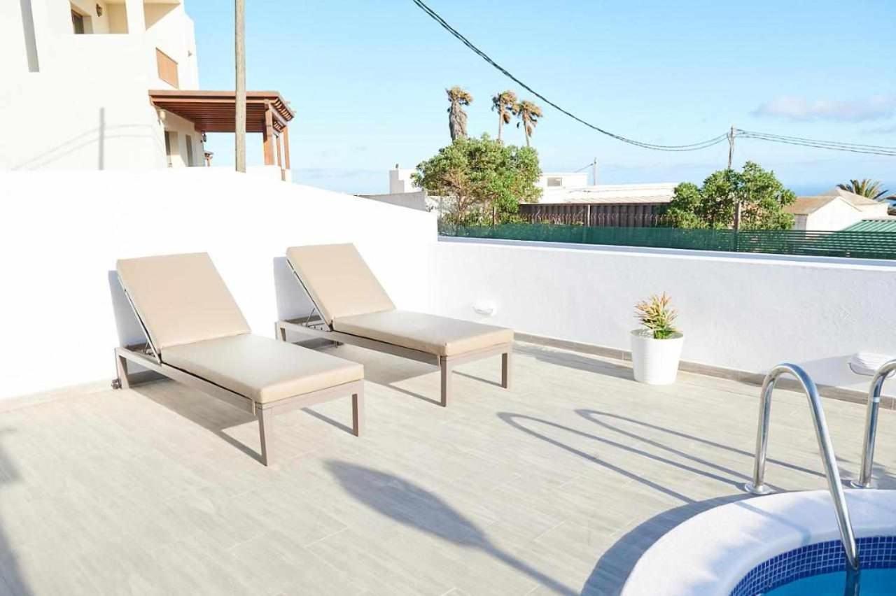 La Asomada  Suites Bene Lanzarote מראה חיצוני תמונה
