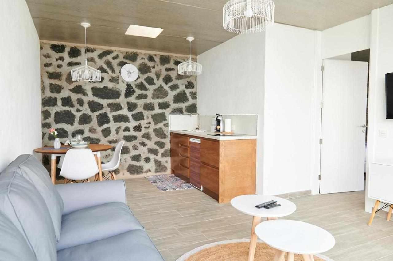 La Asomada  Suites Bene Lanzarote מראה חיצוני תמונה